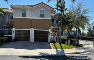 3-bedroom house 248 m² in Doral for $780,000