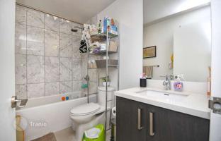 2-bedroom apartment in Front Street West for C$1,058,000