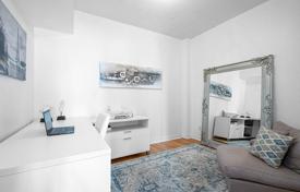 Apartment – Lake Shore Boulevard West, Etobicoke, Toronto,  Ontario,   Canada for C$753,000