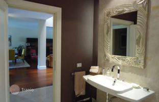 6-bedroom villa 550 m² in Eyüpsultan for 264,960,000 TRY