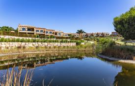 2-Bedroom villa in a luxury condominium in the Algarve! for 575,000 €