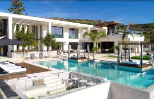 6-bedroom villa 500 m² in Vamos for 3,500,000 €