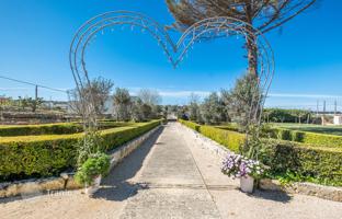 20-room apartment 1,916 m² in Province of Lecce for 1,700,000 €