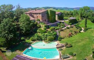8-bedroom villa in Siena for 2,700,000 €