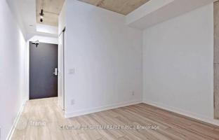 4-bedroom apartment in Richmond Street West for C$785,000