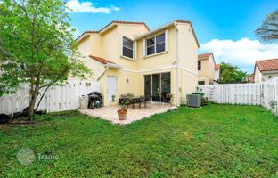 3-bedroom house 164 m² in Pembroke Pines for 481,000 €