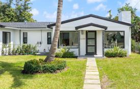 Apartment – North Miami, Florida, USA for $945,000