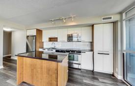 Apartment – Etobicoke, Toronto, Ontario,  Canada for C$818,000
