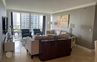2-bedroom apartments in condo 140 m² in Aventura for $649,000