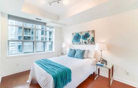 Apartment – Richmond Street West, Old Toronto, Toronto,  Ontario,   Canada for C$946,000