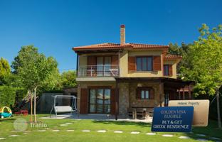 3-bedroom villa 144 m² in Sani for 595,000 €