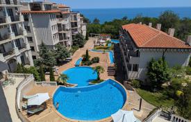 2-room apartment in a comfortable complex, on the first line by the sea, in the town of Obzor for 68,000 €
