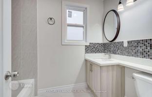 8-bedroom house in Scarborough for C$1,294,000