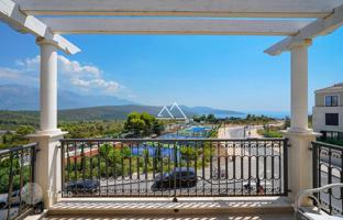 1-bedroom apartment 54 m² in Radovići for 439,000 €