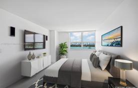 Condo – West Avenue, Miami Beach, Florida,  USA for $1,100,000