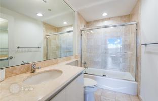 2-bedroom apartments in condo 144 m² in Ocean Drive for $3,000,000