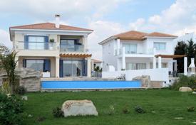 Spacious villa with a private pool, a barbecue, a terrace and a sea view, Pervolia, Cyprus for 2,900,000 €