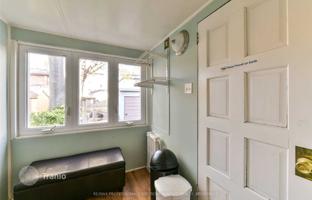9-bedroom house in York for C$1,152,000