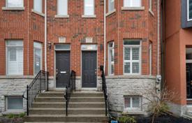 Terraced house – Shuter Street, Old Toronto, Toronto,  Ontario,   Canada for C$2,139,000