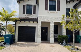 4-bedroom townhouse 195 m² in Goulds for $495,000