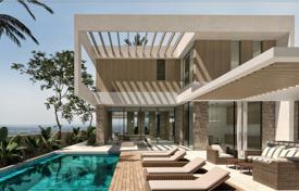Villas with continuous sea views for 3,330,000 €