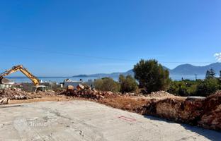 4-bedroom apartment in new building 153 m² in Ammoudara for 720,000 €