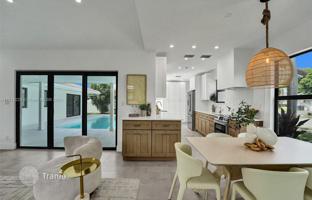 3-bedroom house 240 m² in Fort Lauderdale for $1,155,000