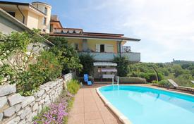 Panoramic villa with pool in Castelnuovo Magra, Liguria, Italy for 1,300,000 €