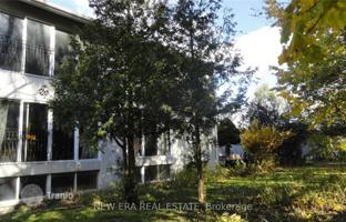 10-bedroom house in Scarborough for C$2,554,000