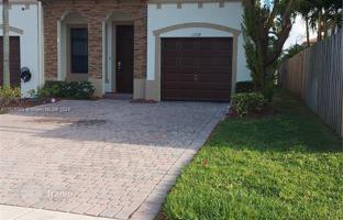 3-bedroom house 190 m² in Homestead for $450,000
