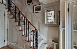8-bedroom house in Old Toronto for C$2,464,000