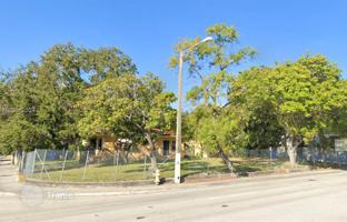 Land plot in Miami for $675,000