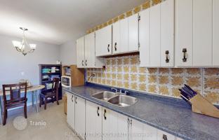6-bedroom apartment in Scarborough for C$841,000