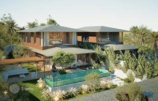 5-bedroom villa 240 m² in Tumbak Bayuh for $685,000