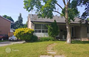 7-bedroom townhouse in North York for C$1,112,000