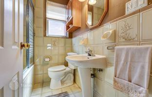 10-bedroom house in York for C$1,298,000