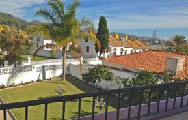 Cozy villa with a private garden, a garage, a terrace and sea and mountain views, Marbella, Spain for 550,000 €
