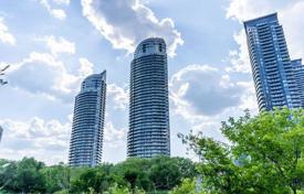 Apartment – Lake Shore Boulevard West, Etobicoke, Toronto,  Ontario,   Canada for C$722,000