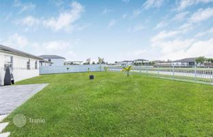 5-bedroom house 327 m² in Miami for $1,250,000