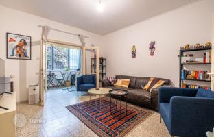 2-bedroom apartment 84 m² in Tel Aviv for $1,106,000