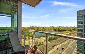 Apartment – Lake Shore Boulevard West, Etobicoke, Toronto,  Ontario,   Canada for C$968,000
