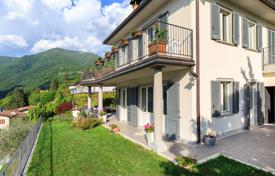 Villa overlooking the lake and mountains, Faggeto Lario, Italy for 1,500,000 €
