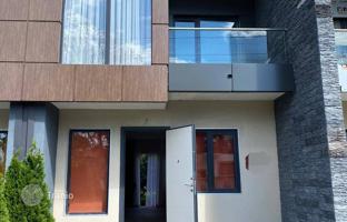 2-bedroom townhouse 155 m² in Batumi for $305,000