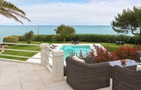 6-bedrooms detached house in Cap d'Antibes, France for 25,000 € per week