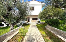 Furnished two-storey villa with sea views in Kalamata, Peloponnese, Greece for 380,000 €