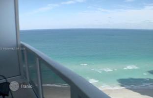 Condo 62 m² in Collins Avenue for $419,000