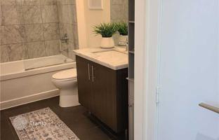 5-bedroom apartment in Queens Quay East for C$1,235,000