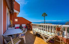 One-bedroom apartment with stunning ocean views in Acantilado de los Gigantes, Tenerife, Spain for 250,000 €