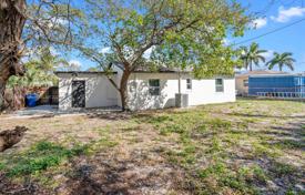 Townhome – West Palm Beach, Florida, USA for $385,000