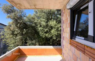 2-room apartment 75 m² in Peroj for 300,000 €